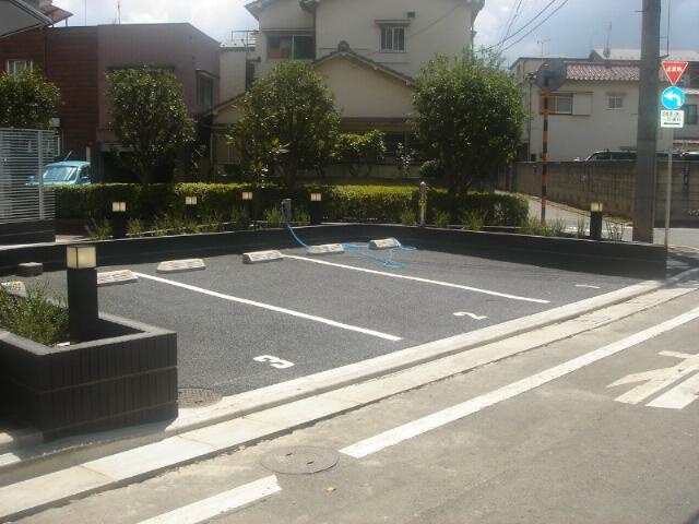 メインステージ蒲田Ⅶアイディアルの駐車場