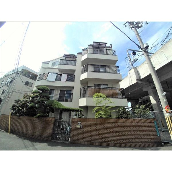 松本マンションの外観