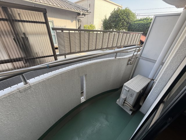 アンシャンテ高島のバルコニー