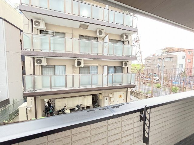 GRAND STEADY西中島の展望