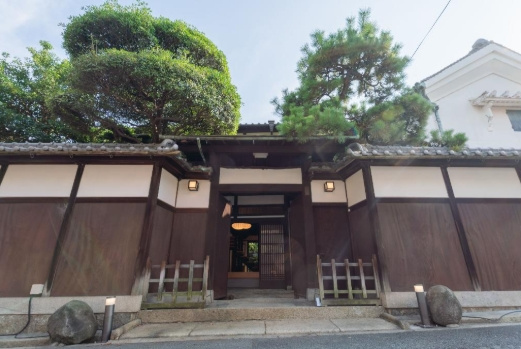 晴明通店舗の外観
