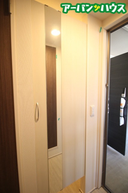 シトロン ミエルの玄関