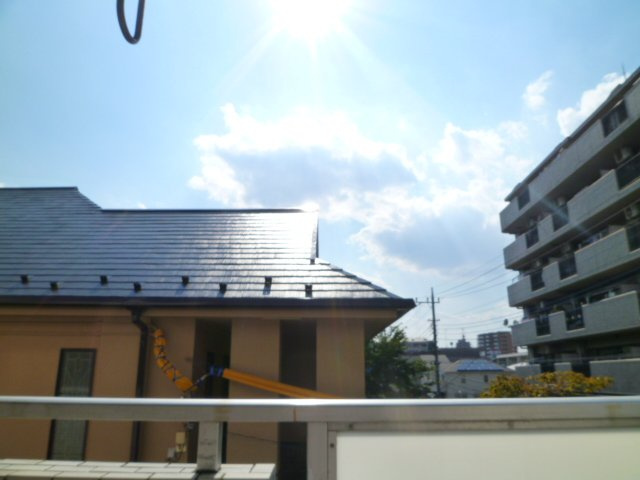 ３０２号室のバルコニーからの眺望です。２０２号室は真下です♪
