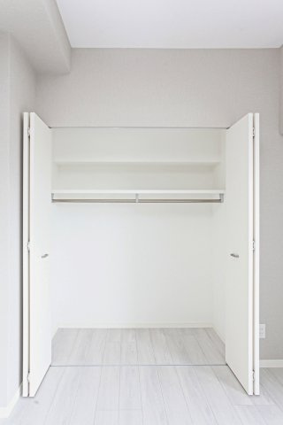 サヴォイラルカンジュ　10階の収納|別号室のものになります。現状優先。