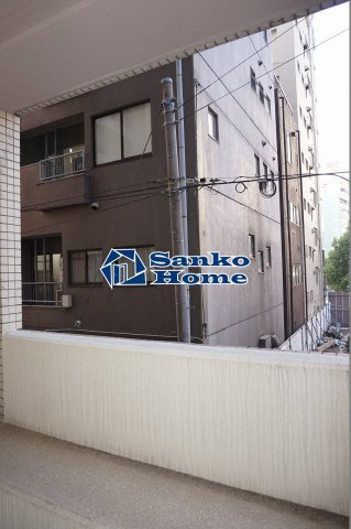 ステージグランデ新川のバルコニー