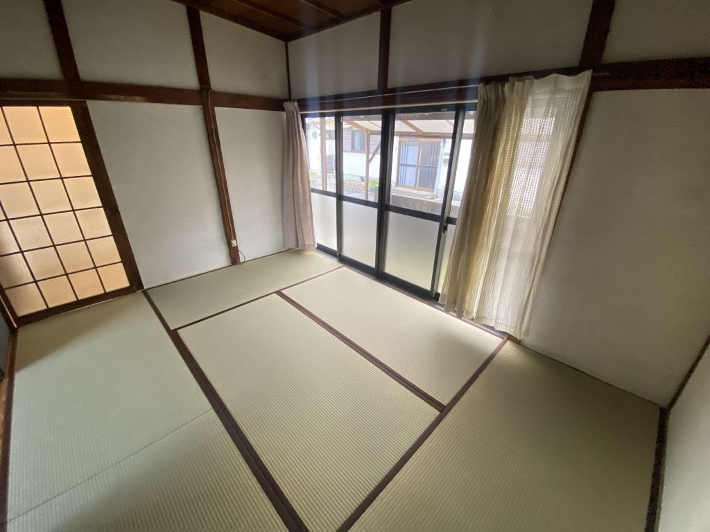 神子岡前2丁目山名貸家の和室