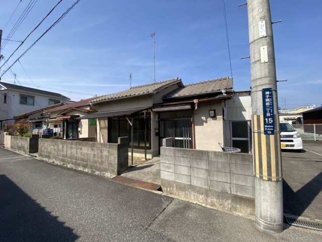 神子岡前2丁目山名貸家の外観