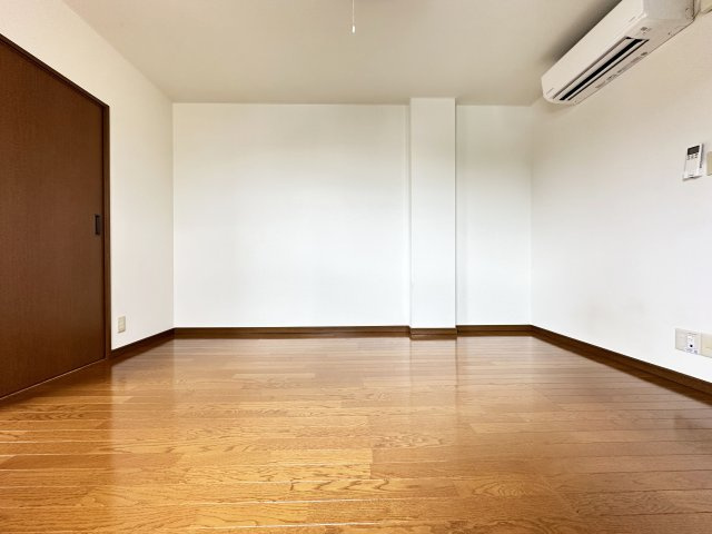 コーポYAMAMOTOⅡの洋室