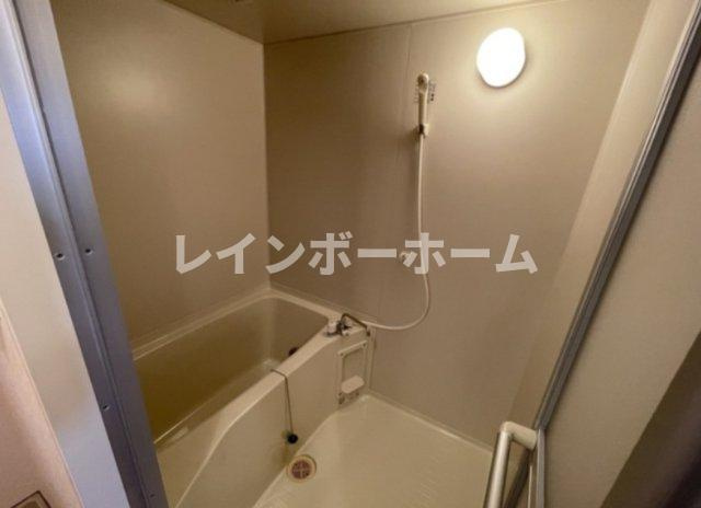 アルベージュの浴室