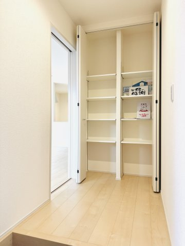 Livele Garden藤岡市藤岡　新築住宅１号棟の収納