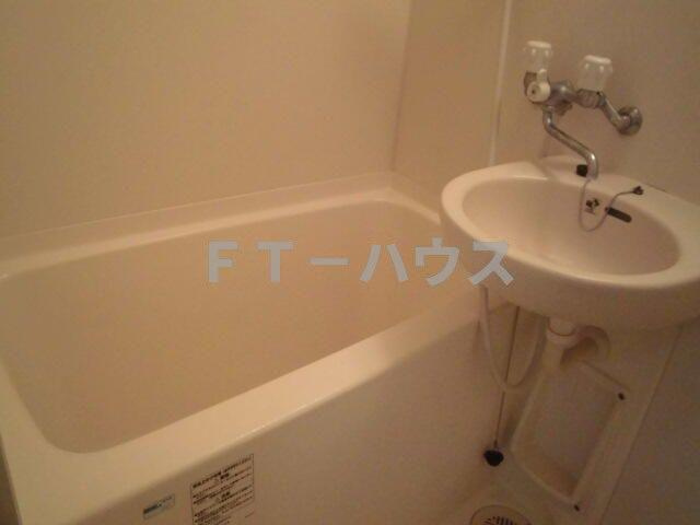 ロイヤルローズの浴室