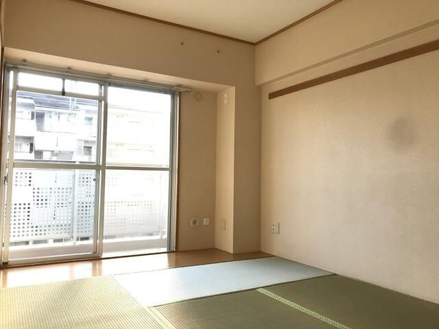 コーポレート小金井梶野通り２号棟の寝室