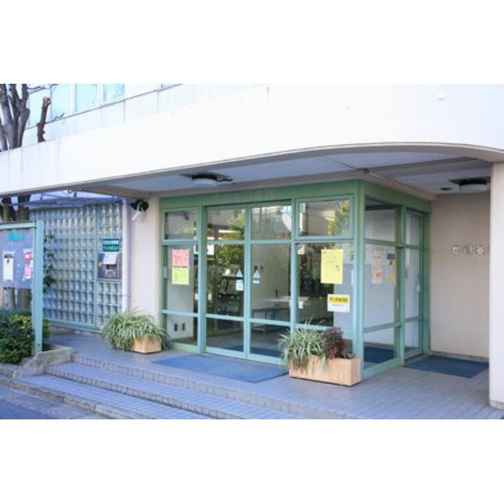 エスポワールＭの周辺|図書館「世田谷区立世田谷図書館まで326ｍ」