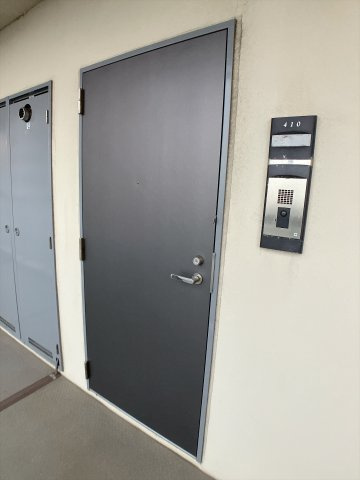 アリスタ常滑の玄関