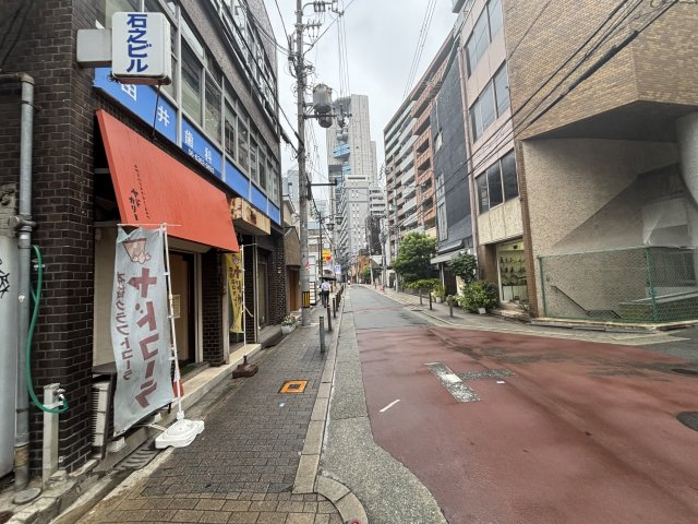 神谷ビルの周辺