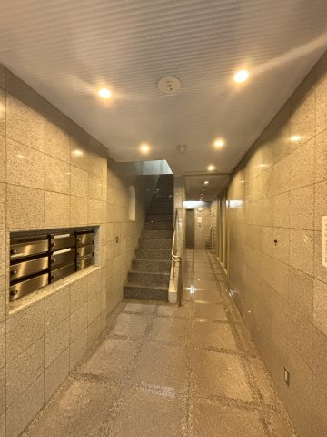 神谷ビルのロビー