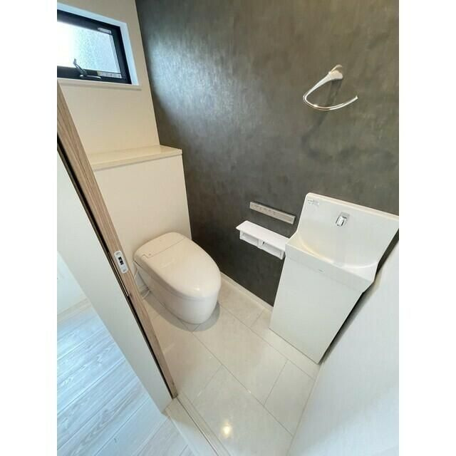 中町３丁目貸家のトイレ|トイレです
