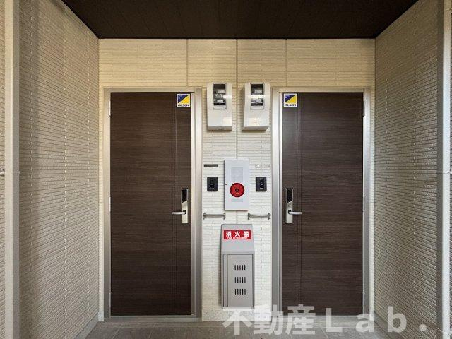 ベルイール　A棟のエントランス
