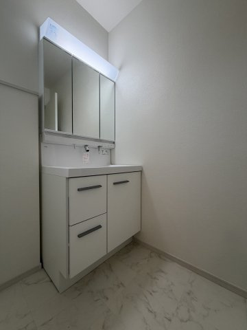 【現地画像あり】平塚市達上ケ丘2期　全2棟　2号棟の内装|同じ工務店様の施工例です。