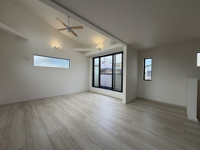 【現地画像あり】平塚市達上ケ丘2期　全2棟　2号棟の内装|同じ工務店様の施工例です。