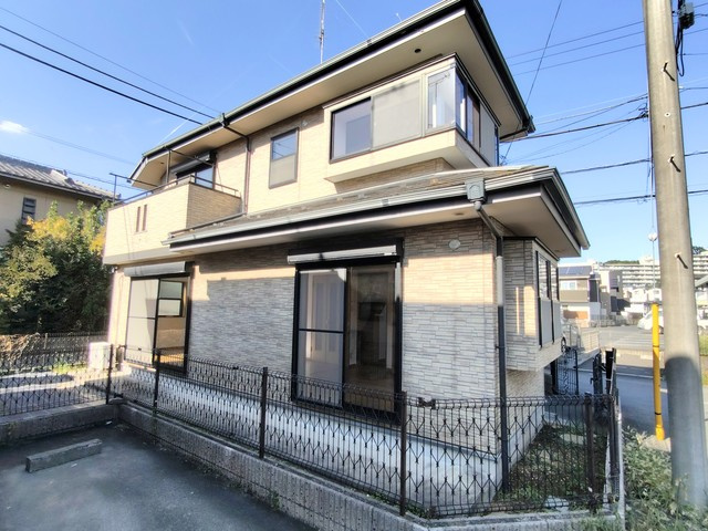 三輪町一戸建住宅の外観