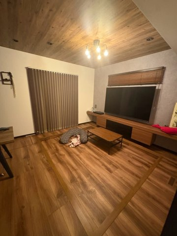 古河市三杉町１丁目の洋室
