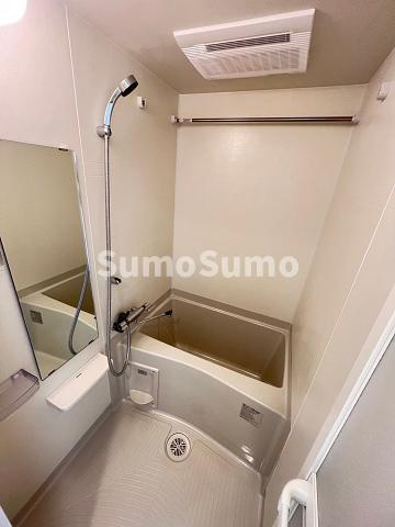 ディームス塚本の浴室|落ち着いた空間のお風呂です