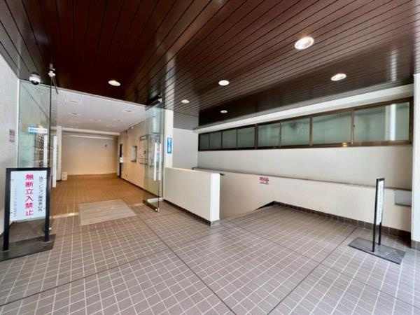 ニックハイム北品川のエントランス