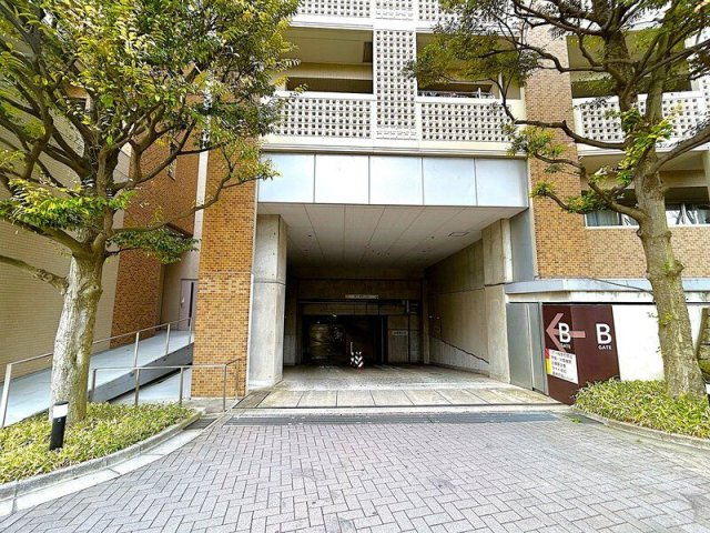 深沢ハウス　Ｋ棟のエントランス|毎日通るエントランスはこのようになっています