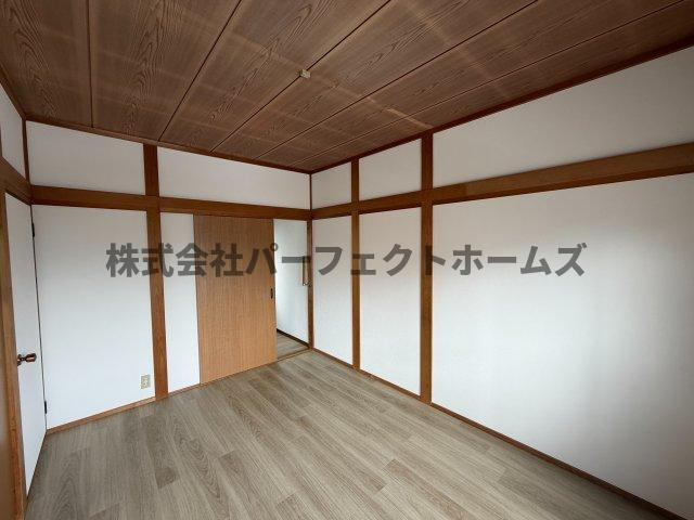 新之栄町戸建　賃貸の洋室|個人の部屋や寝室として使える洋室です