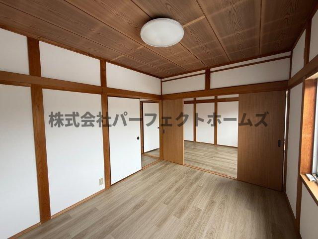 新之栄町戸建　賃貸の洋室|個人の部屋や寝室として使える洋室です