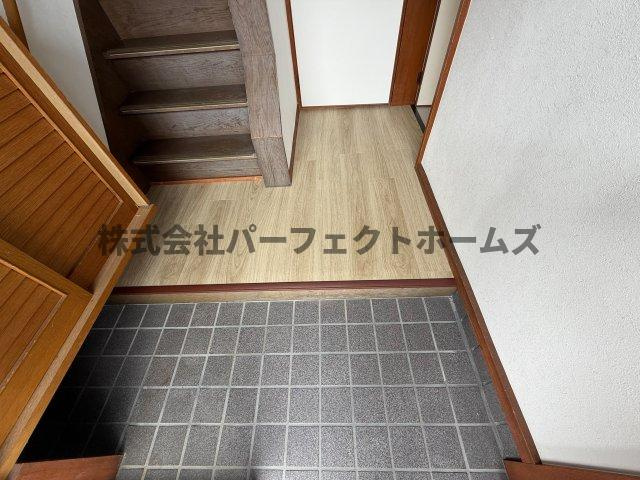 新之栄町戸建　賃貸の内装|内装は落ち着いています