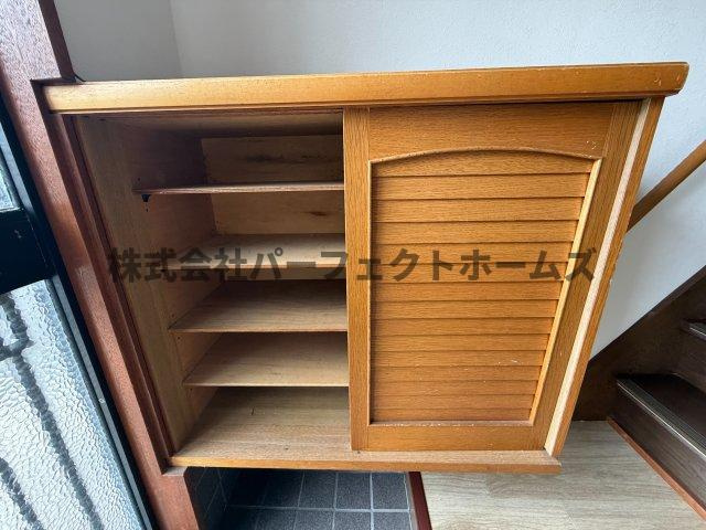 新之栄町戸建　賃貸の収納|たっぷりとした収納スペースです
