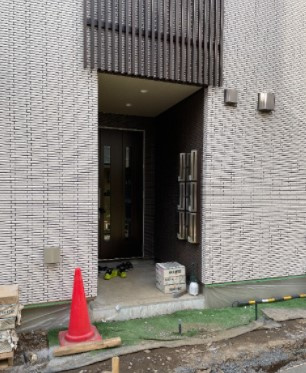フィカーサ北池袋のエントランス