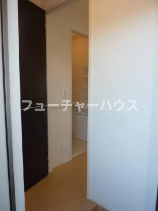 フォレストピア吉沢の収納