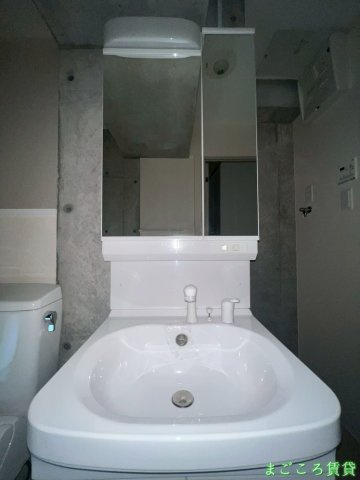 【独立洗面台】 | Vita Nuova堺