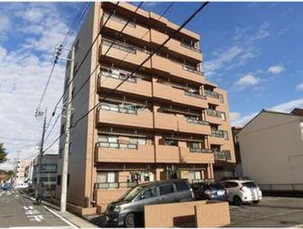 リバーサイド大堀の外観