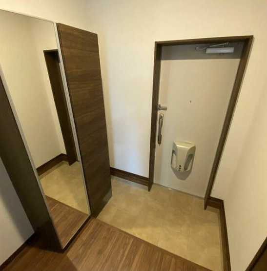 エンプレスツリーⅢの玄関