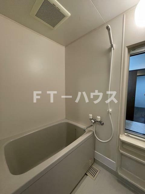 ベルレージュ船橋の浴室