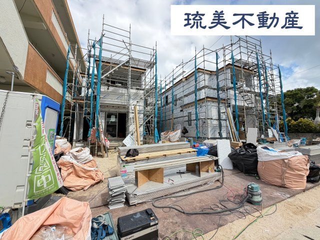 浦添市牧港2丁目（全3棟）A号棟