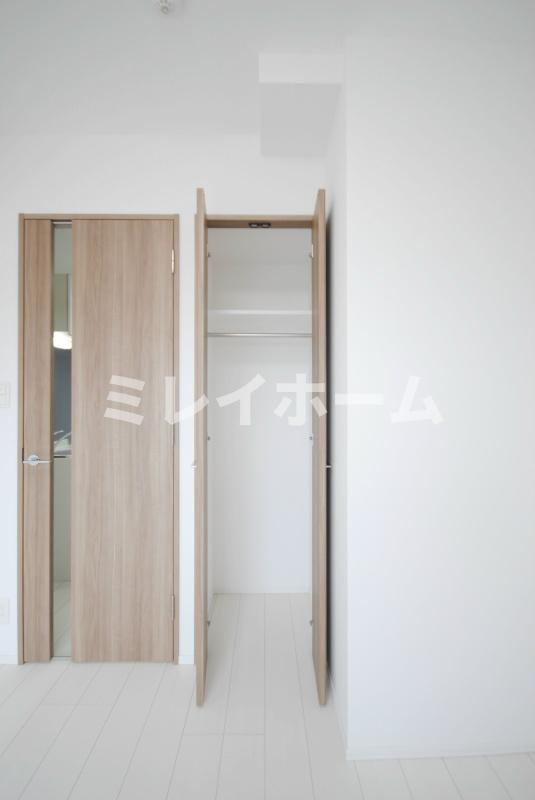 プレミアムキューブ大森本町の収納|同建物内別のお部屋の参考写真になります。