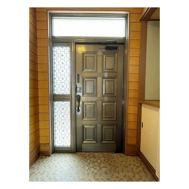 世田谷区深沢２丁目戸建の玄関|ゆったりとした玄関です