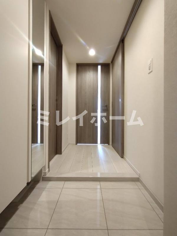 クレイシアIDZ中馬込の玄関|同建物内、別のお部屋の参考写真になります。