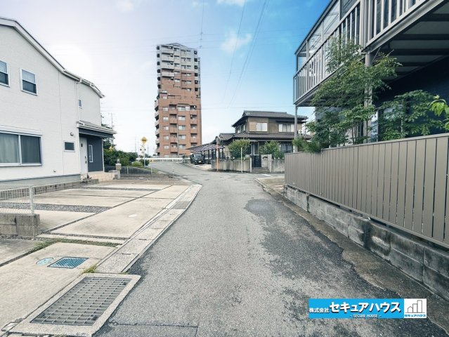 【中古戸建】知多市八幡字森之前の前面道路含む現地写真|事前予約にて現地ご見学いただけます！お気軽にお問い合わせください♪
■株式会社　セキュアハウス　■
住宅ローンに強く、知識、経験豊富なスタッフ在籍
お客様に寄り添い、ご成約後もサポート致します