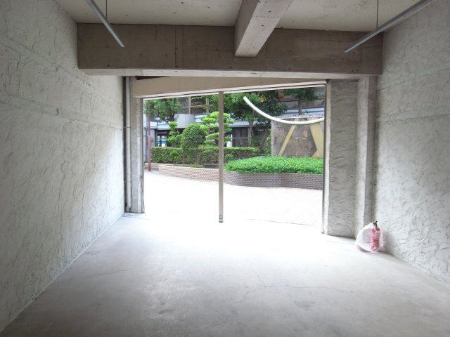 茨木市末広町の店舗一部
