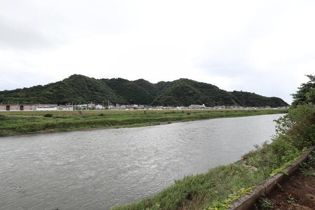 沼津市大岡の売地|川沿いの立地で眺めがとても良…