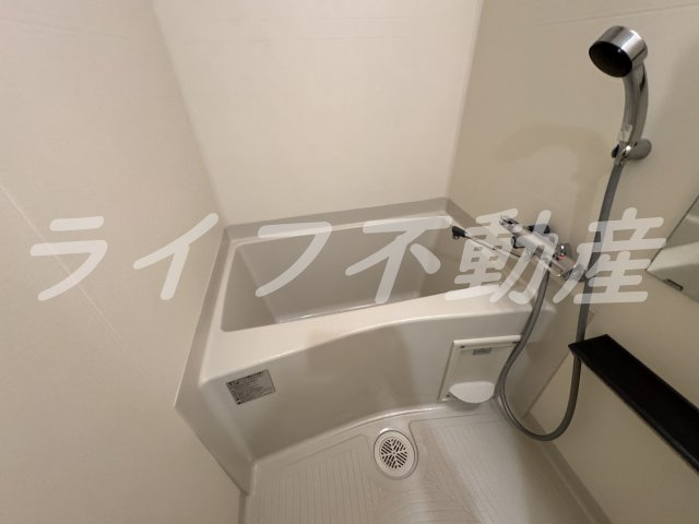 プレサンス森ノ宮　THEゲートの浴室|日々の疲れを癒すお風呂付です