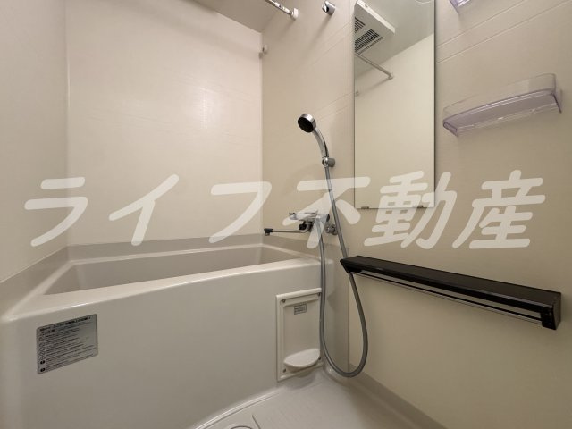 プレサンス森ノ宮　THEゲートの浴室|お風呂で日々の疲れを落としましょう