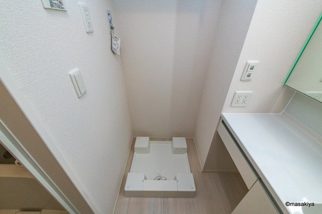 プレジール高田の洗面所