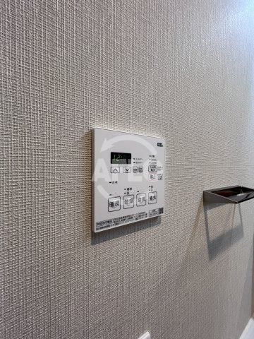 レジリエント江坂穂波町の洗面所|レジリエント江坂穂波町　浴室乾燥機